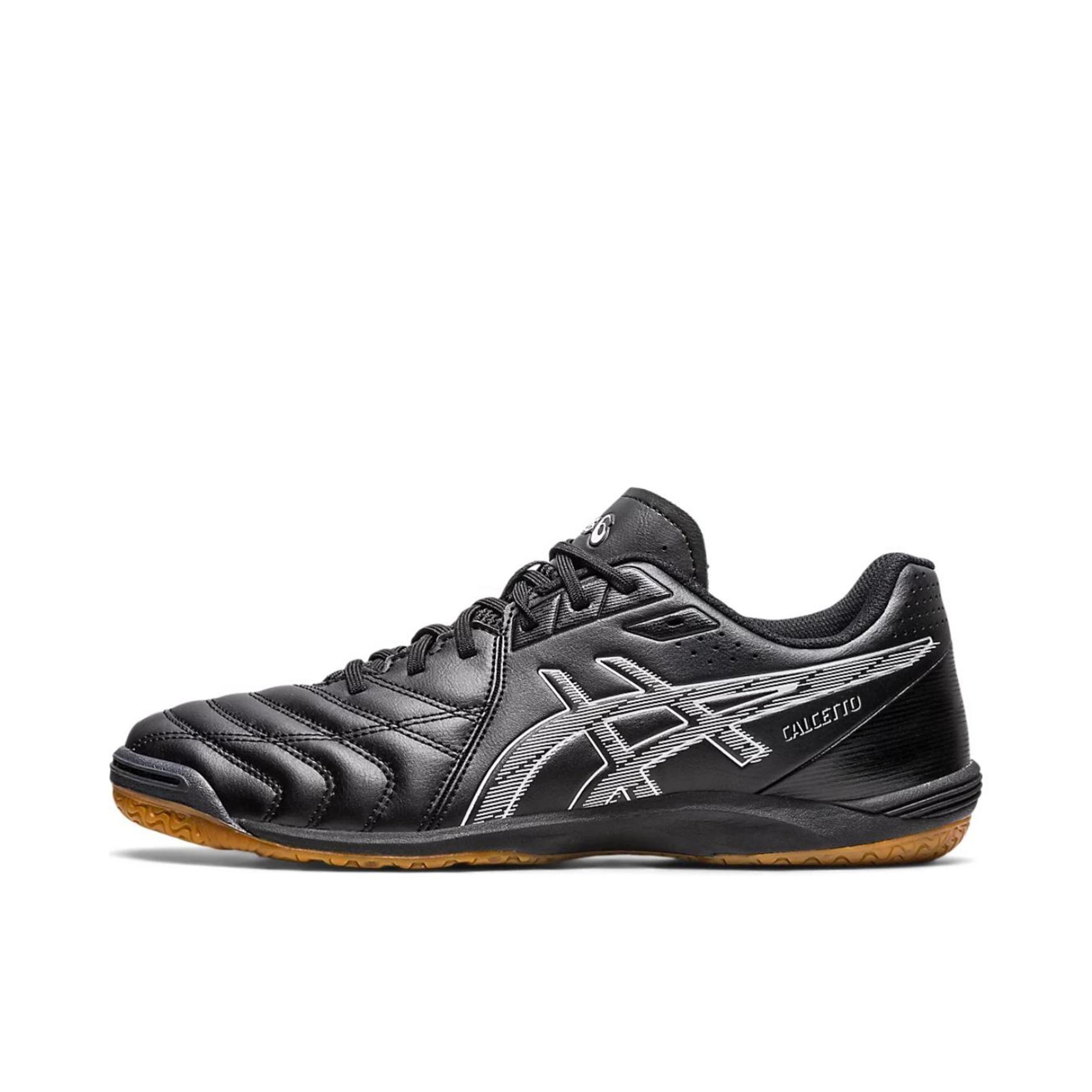 推荐商品：Asics/亚瑟士 Calcetto Wd 9 简约百搭 防滑耐磨 薄底 平底 胶质 碎钉 足球鞋 黑色/棕色