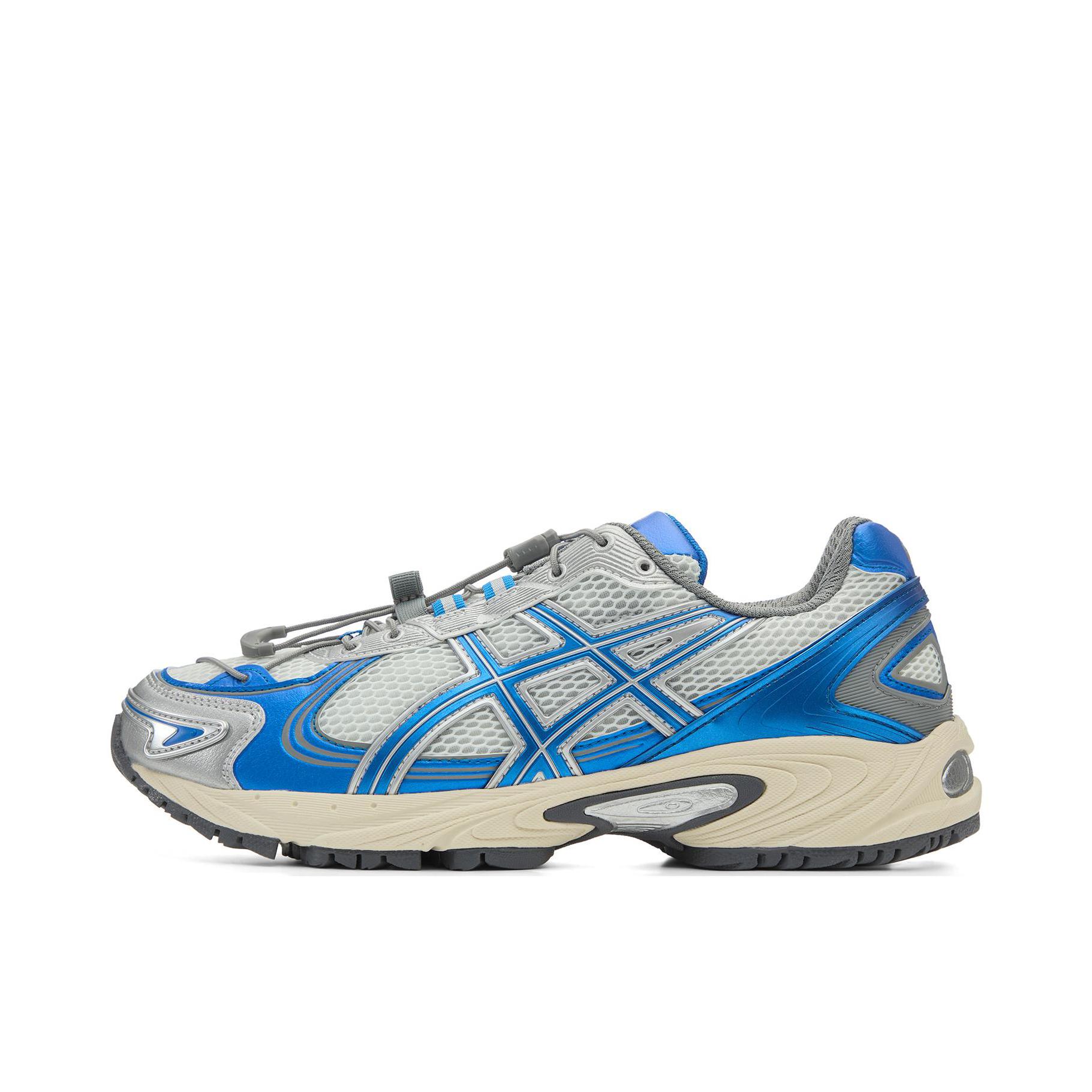 推荐商品：Asics/亚瑟士 Gel-Kahana TR V4 机能风 复古 运动休闲鞋 白色/蓝色