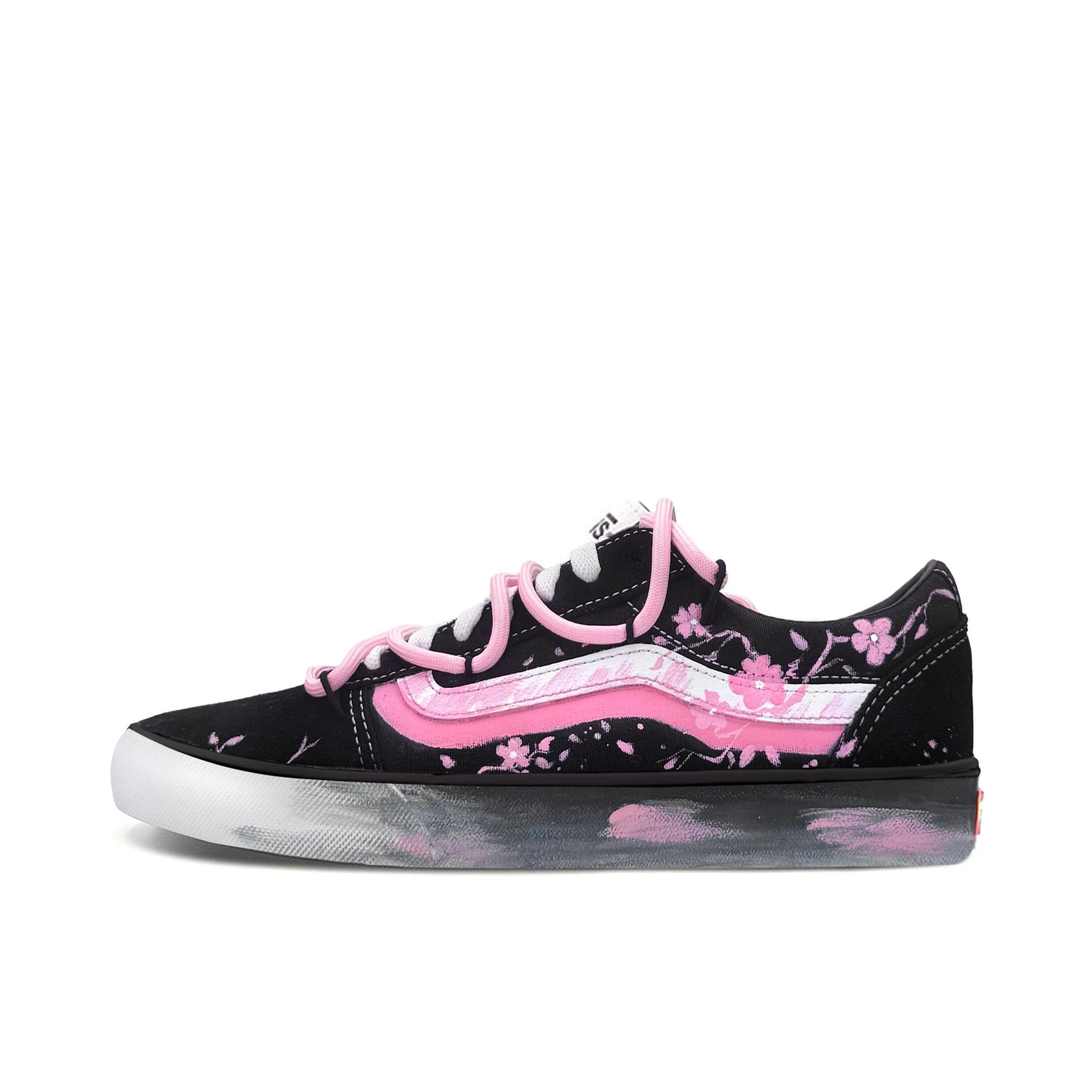 推荐商品：【定制球鞋】 Vans/范斯 Ward Active 板鞋 国潮低帮圆头 粉樱轻舞