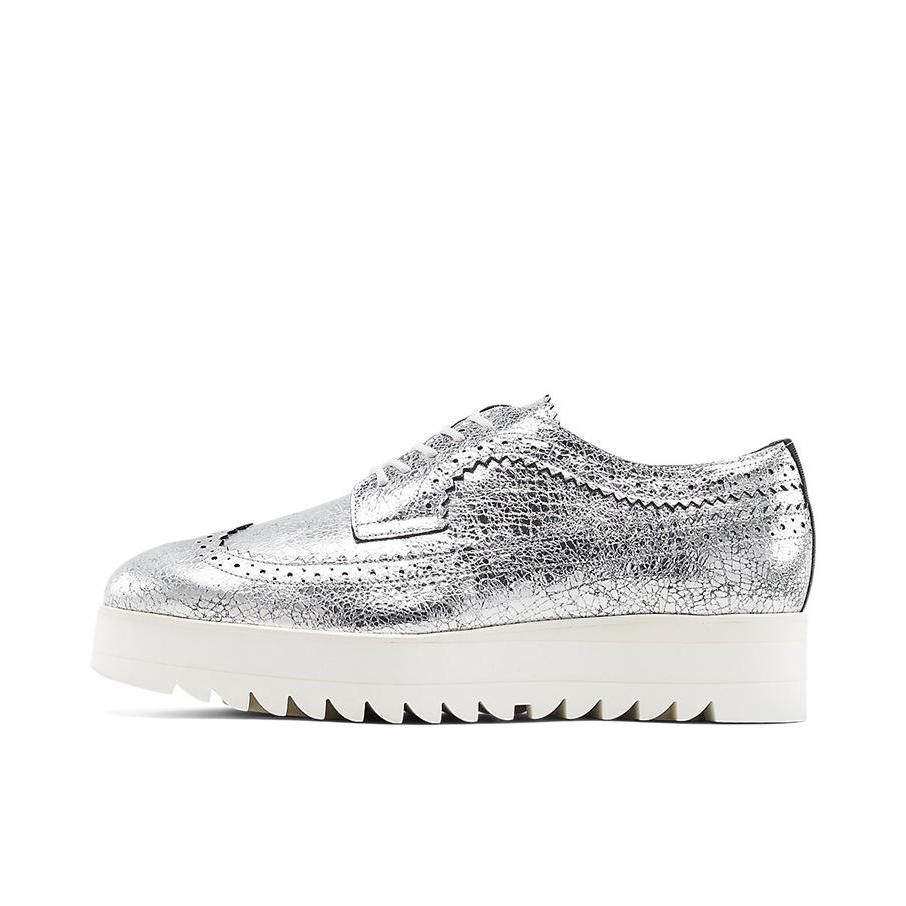 推荐商品：Onitsuka Tiger Brogue 舒适耐磨 休闲鞋 银色/白色/女款