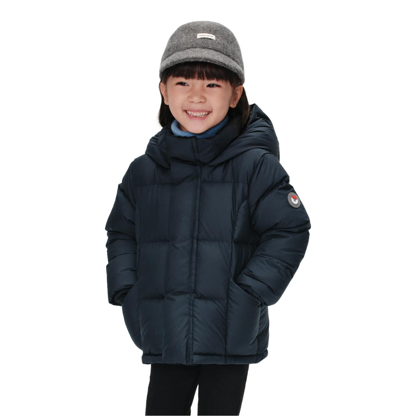 推荐商品：Nanny Goose/保姆鹅童装 连帽防风御寒加厚短款长袖羽绒服 中小童 NG2860 海军蓝