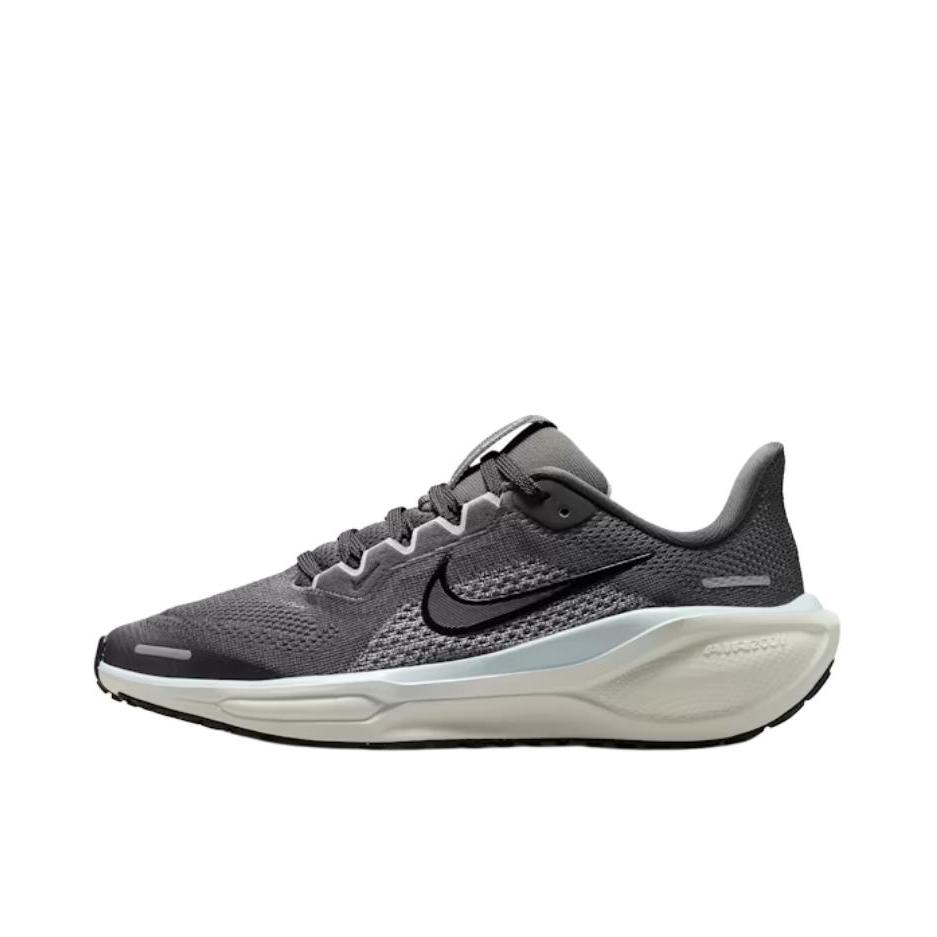推荐商品：Nike Air Zoom Pegasus 41 飞马 跑鞋 ReactX泡绵缓震透气轻便回弹训练防滑马拉松短跑支撑贴合耐用 大童/灰色/黑色