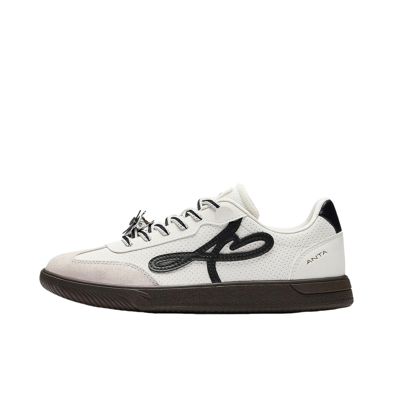 推荐商品：安踏 曼舞 运动休闲鞋 德训鞋 芭蕾风薄底百搭 女款/象牙白/基础黑/一度灰