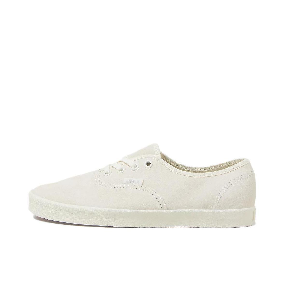 推荐商品：Vans/范斯 Authentic 潮流休闲 轻便舒适 防滑耐磨 百搭运动 复古 板鞋 亮白色/米色