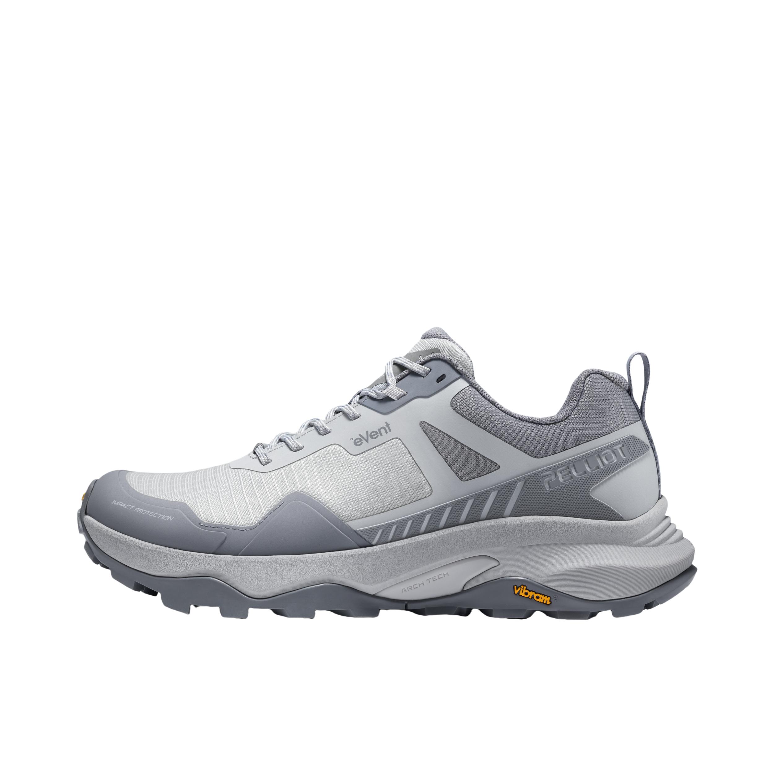推荐商品：Pelliot/伯希和 HT-天穹 Vibram 透气 爬山 支撑 轻量化 登山鞋 户外鞋 云烟灰