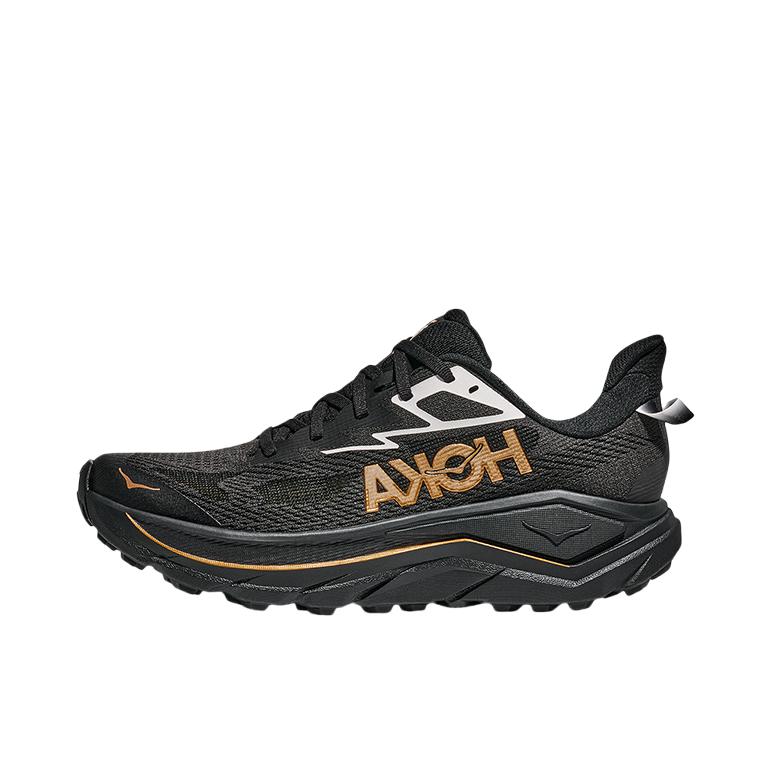 推荐商品：HOKA ONE ONE CHALLENGER 挑战者8 跑鞋 全地形户外公路抓地 黑色/金色