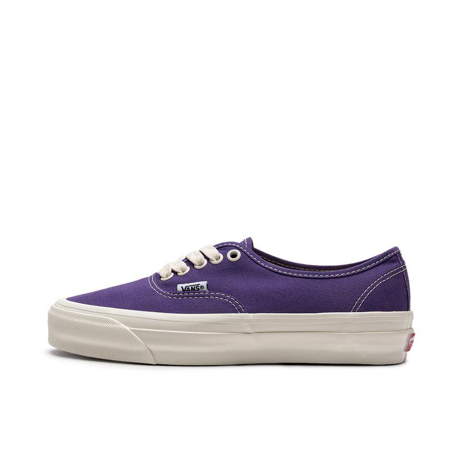 推荐商品：Vans/范斯 Authentic 潮流休闲 轻便舒适 防滑耐磨 百搭运动 复古 板鞋 低帮/紫色