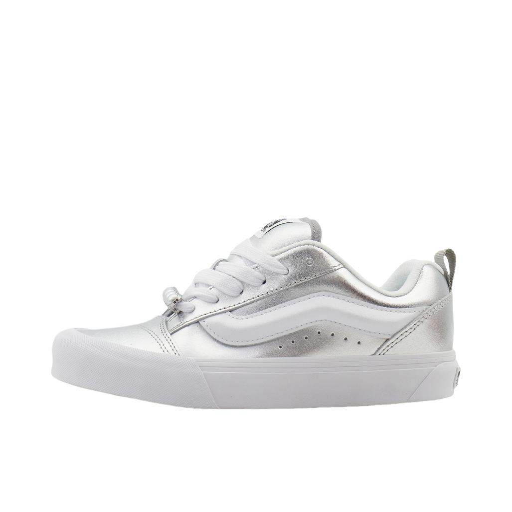 推荐商品：Vans/范斯 Knu-Skool 板鞋 面包鞋 滑板鞋 复古美式时尚防水支撑贴合圆头 银色/白色