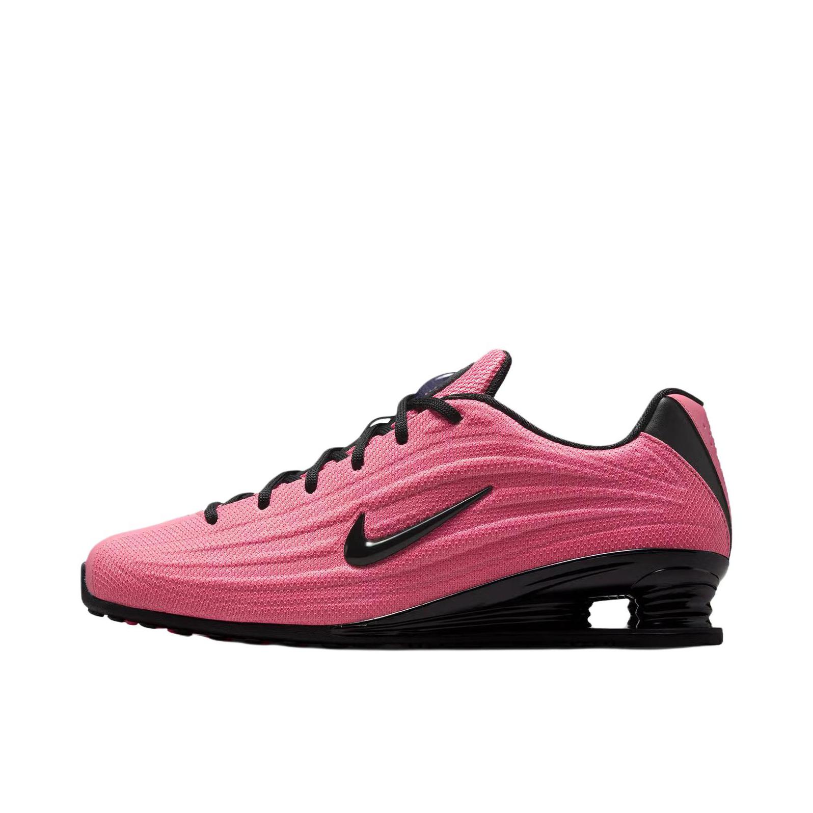 推荐商品：Nike SHOX Z 运动休闲鞋 柔软减震回弹圆头气柱训练贴合 粉红色