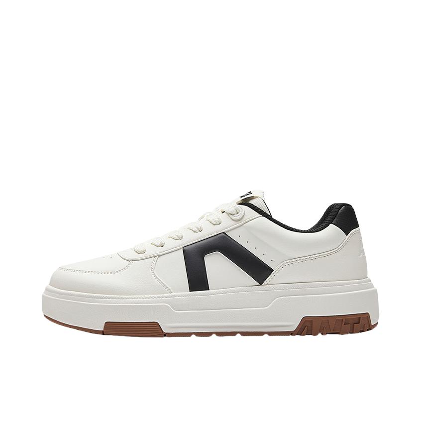 推荐商品：安踏 A道 低帮 防滑耐磨 减震 舒适百搭 简约时尚 复古 合成革 板鞋 男款/象牙白/基础黑