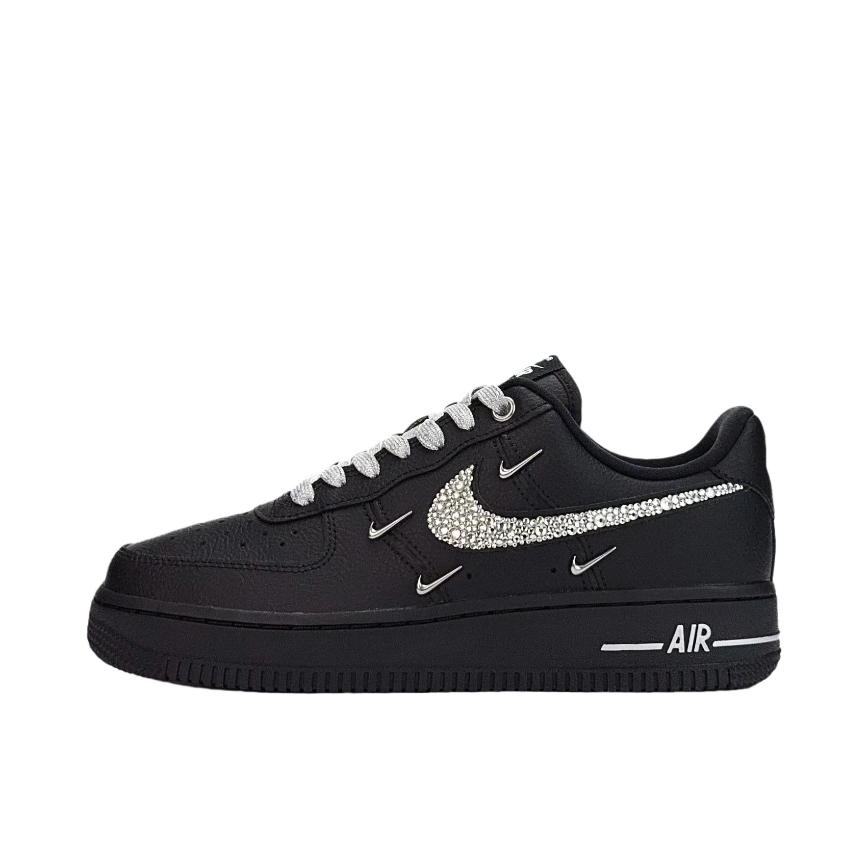 推荐商品：【定制款】 Nike Air Force 1 板鞋 防滑减震耐磨低帮增高 女款/黑色传说