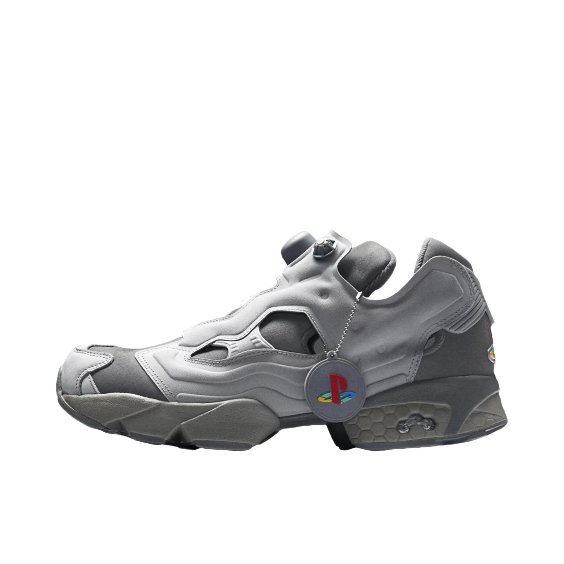 推荐商品：Reebok/锐步 Instapump Fury 94 跑鞋 圆头厚底支撑织物减震复古包裹性 PlayStation联名/灰色