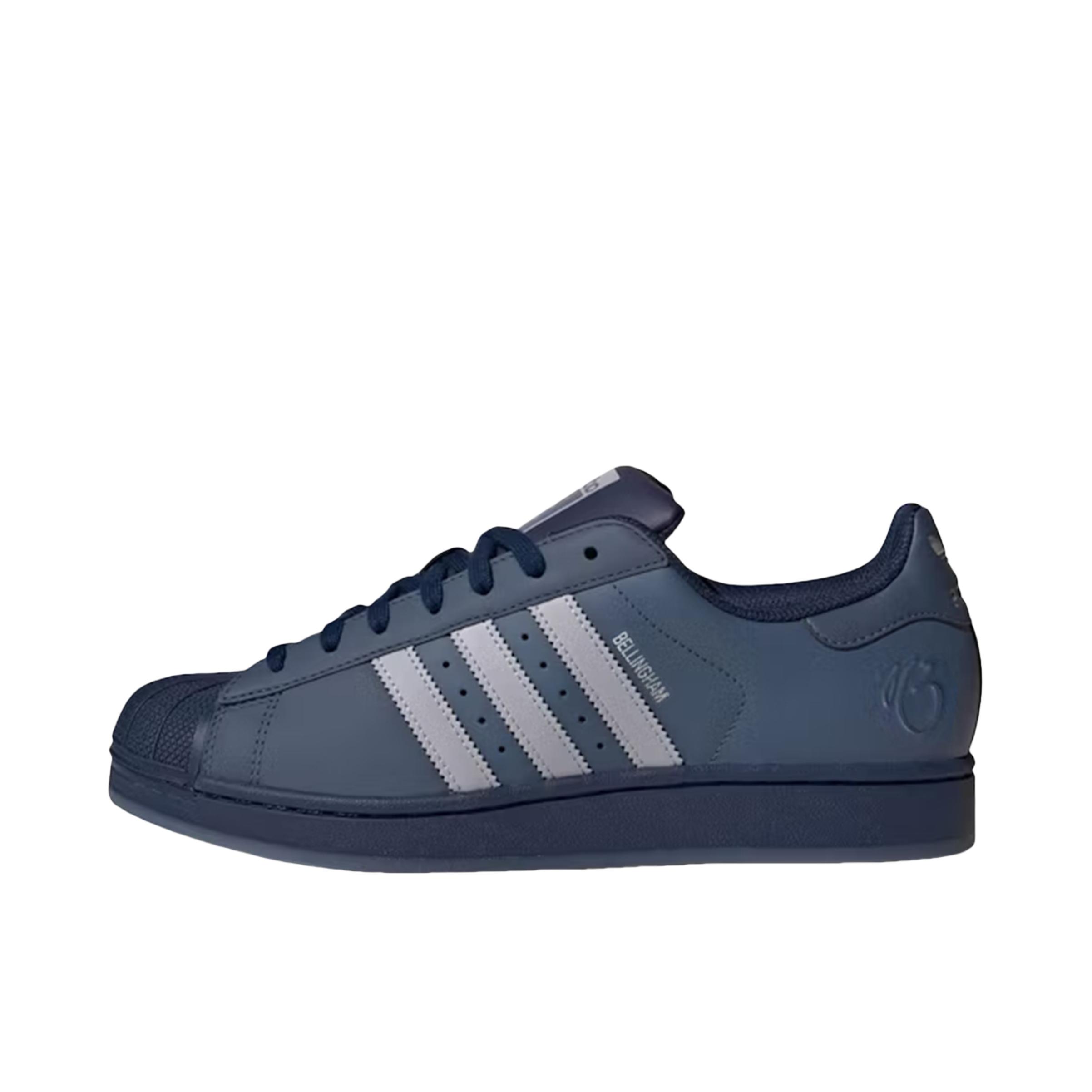 推荐商品：【宋雨琦同款】 adidas Originals Superstar 板鞋 轻便贝壳头薄底舒适百搭耐磨复古 深蓝色/乳白色