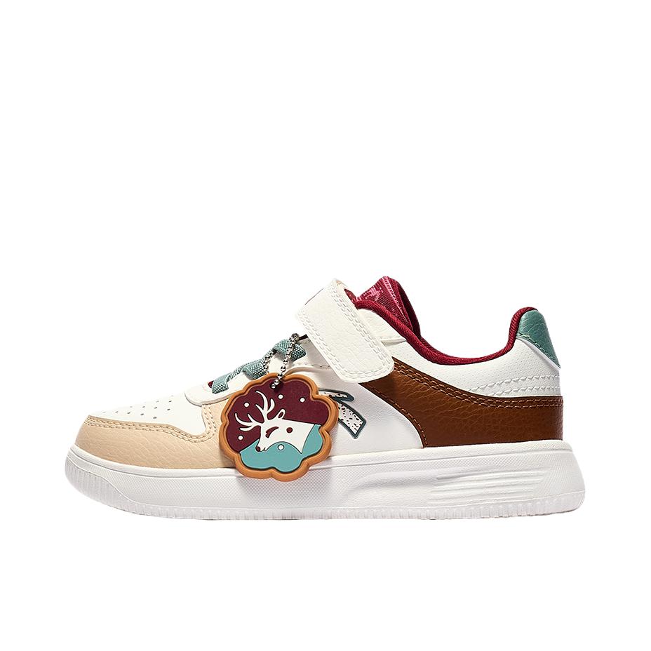 推荐商品：安踏 板鞋儿童 户外休闲时尚舒适 322549911U 大童/红色