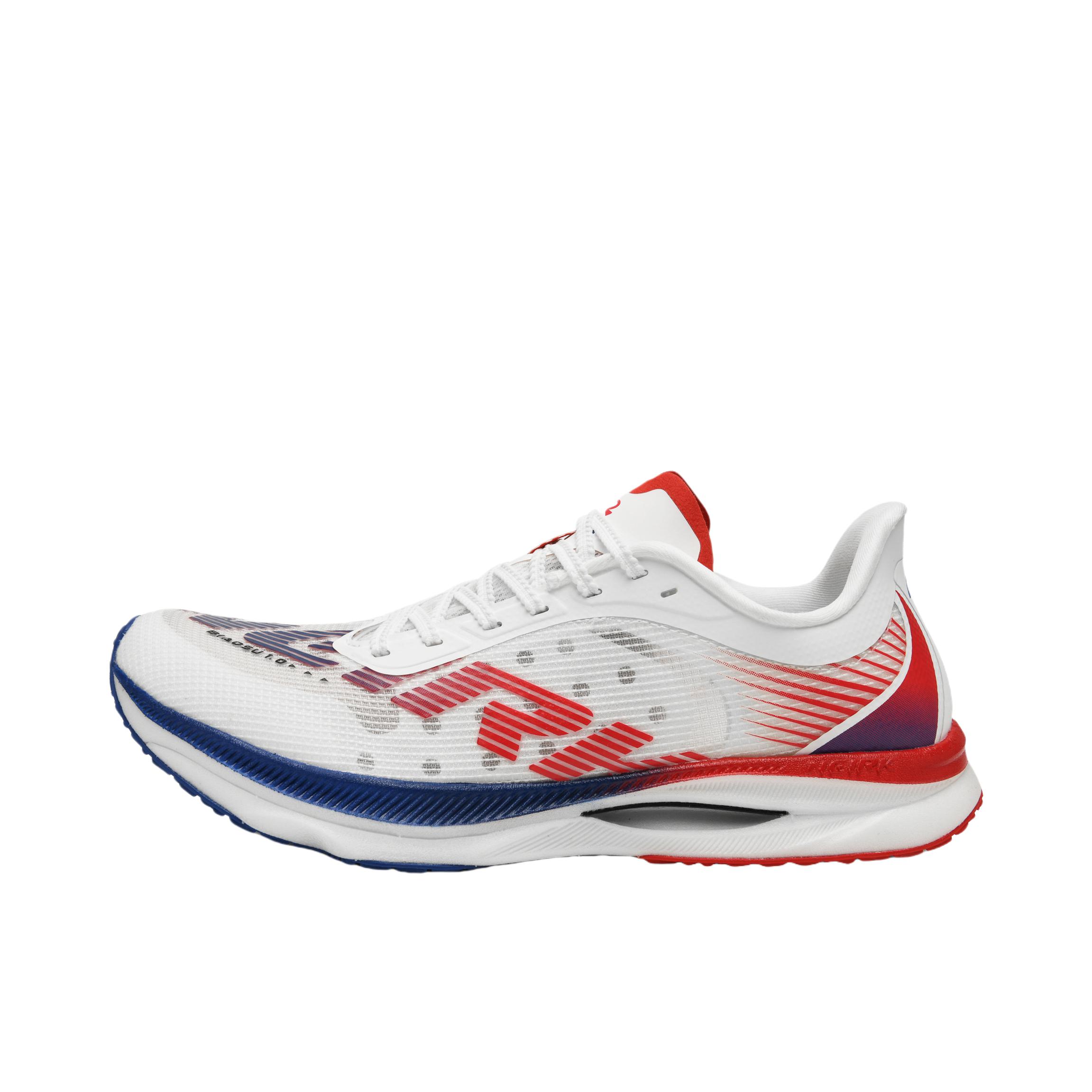 推荐商品：NeirK/内尔克 飞掠1.0 跑鞋 全掌跳远低帮橡胶 霞光鹭影/红色/白色