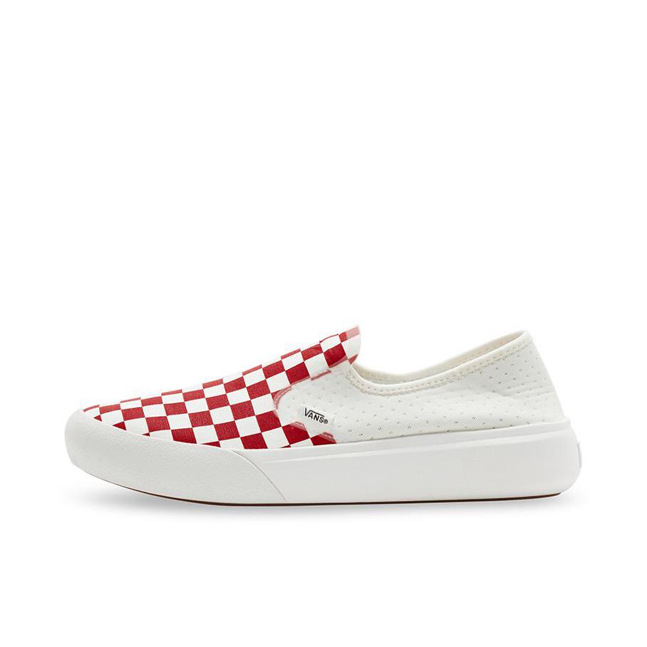 推荐商品：Vans/范斯 Comfy Cush One 耐磨 一脚蹬 超轻 软底 运动休闲鞋 红白棋盘格