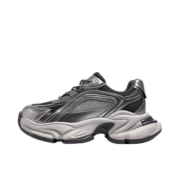 推荐商品：骆驼 银星2.0 老爹鞋 休闲缓震厚底网面拼接 枪色