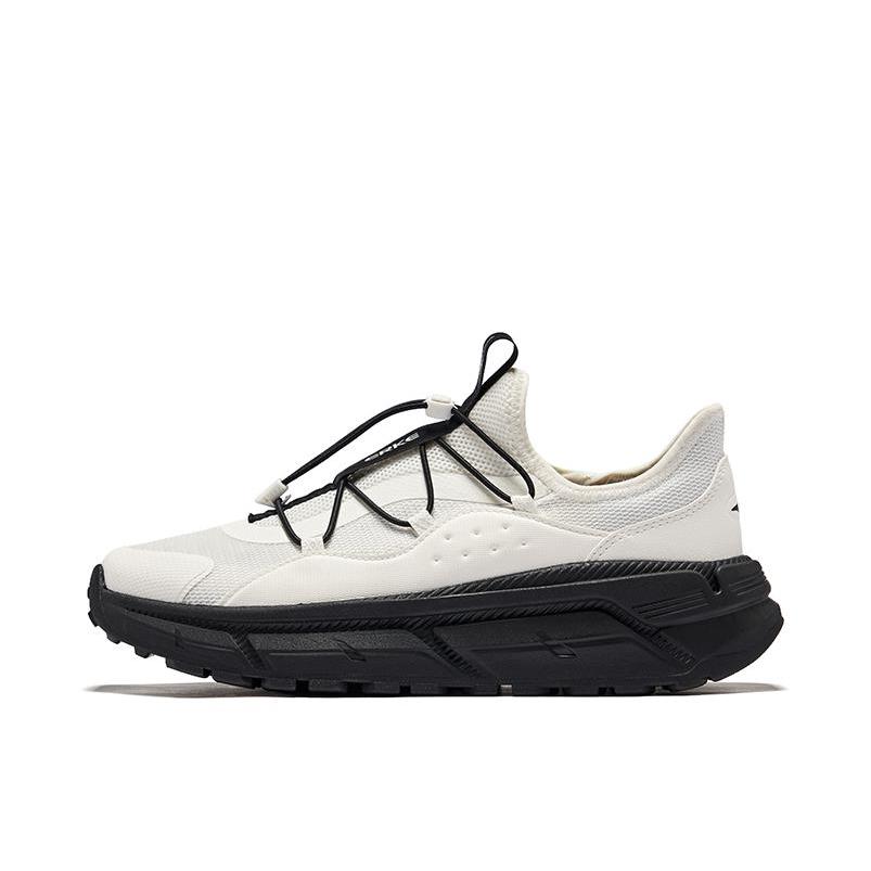 推荐商品：鸿星尔克 舒适 厚底 简约 复古 老爹鞋 51125102364 微晶白