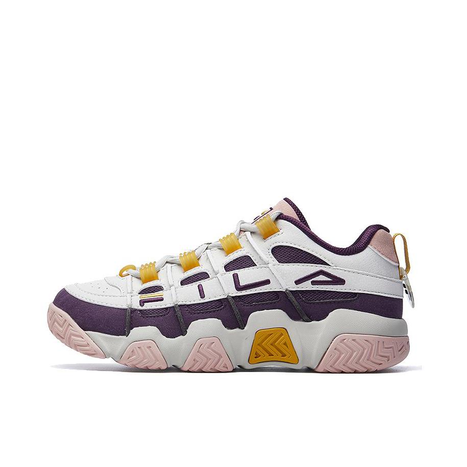 推荐商品：FILA/斐乐 Barricade 时尚复古 潮流百搭 防滑耐磨 防水 织物 合成革 运动休闲鞋 T12M333201 女款/白色/粉色/紫色