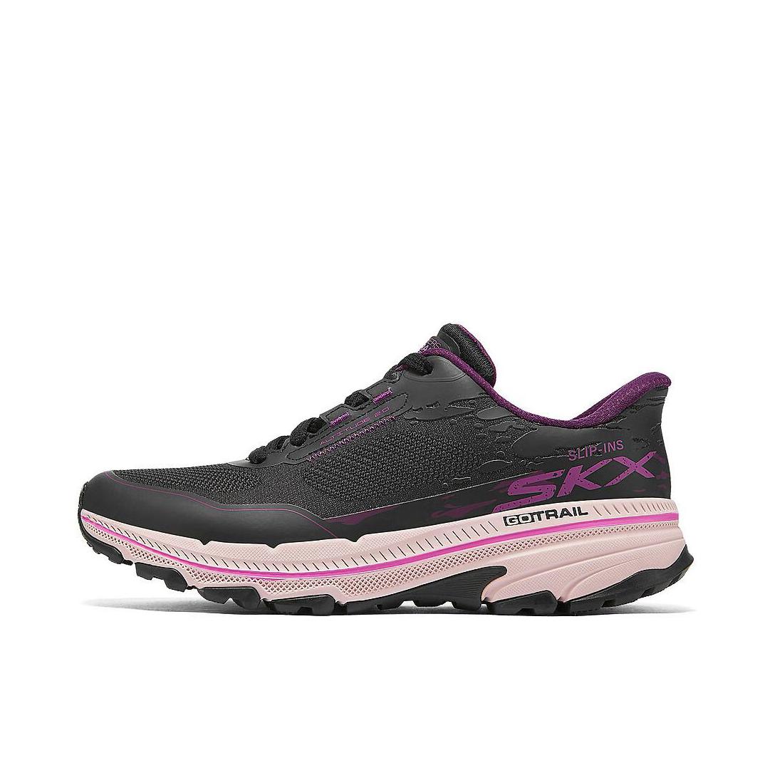 推荐商品：Skechers/斯凯奇 防滑耐磨 舒适缓震 透气轻质 软底回弹 一脚蹬 跑鞋 女款/黑色/粉红色