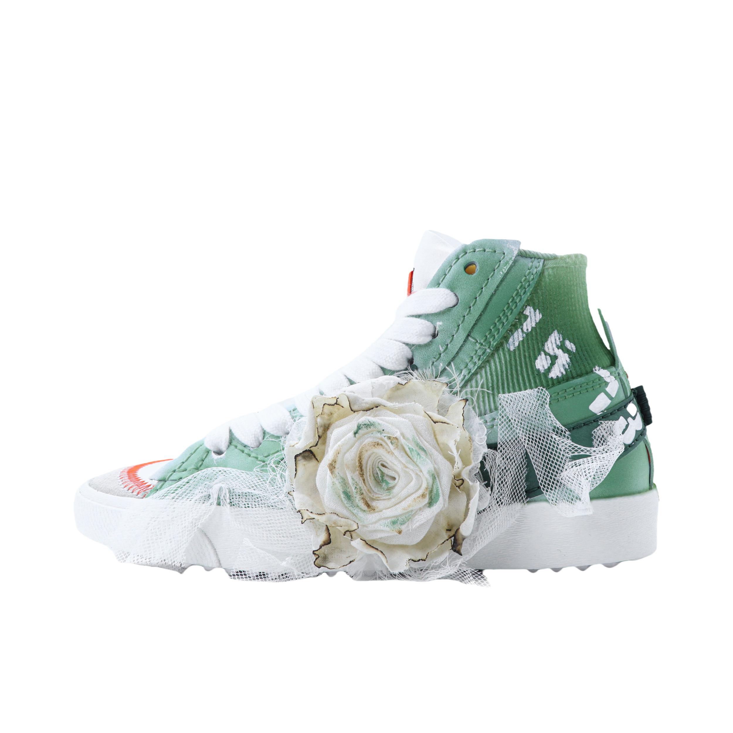 推荐商品：【定制球鞋】Nike Blazer 做旧 防滑耐磨 减震轻便 透气 织物 复古百搭 简约潮流 休闲 板鞋 春和景明