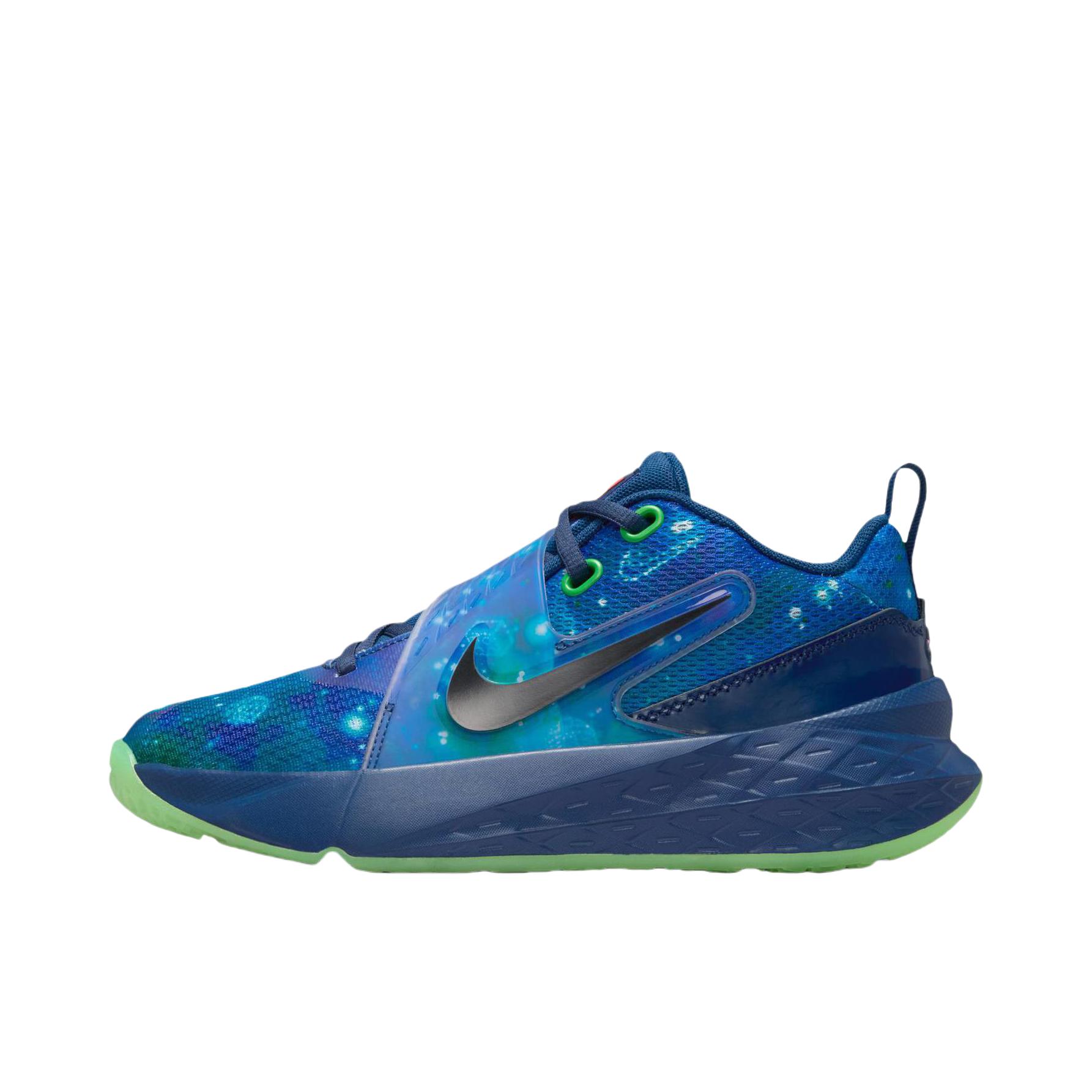 推荐商品：Nike TEAM HUSTLE D 12 舒适缓震 网面 防滑耐磨 抓地 时尚百搭 魔术贴 美观 训练 冬季 易穿脱 贴合 抗扭 篮球鞋 乐高联名/大童/勇气蓝/黑色/多色/冲击绿