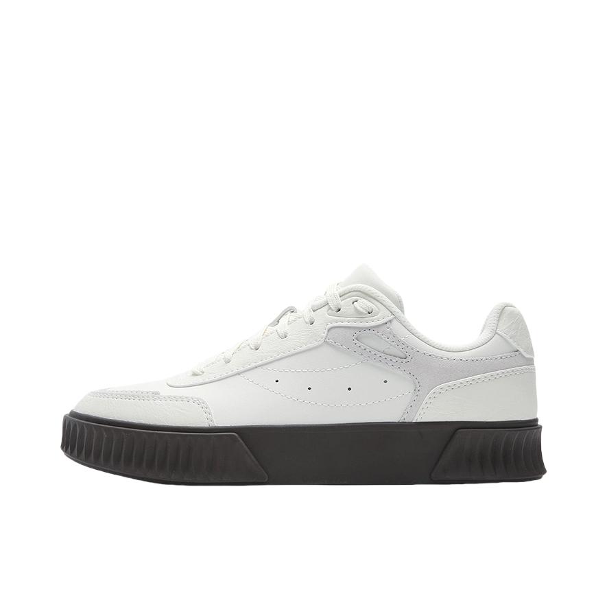 推荐商品：FILA/斐乐 SHADOW 1S 板鞋 低帮时尚圆头复古轻便 女款/奶白色/深棕色