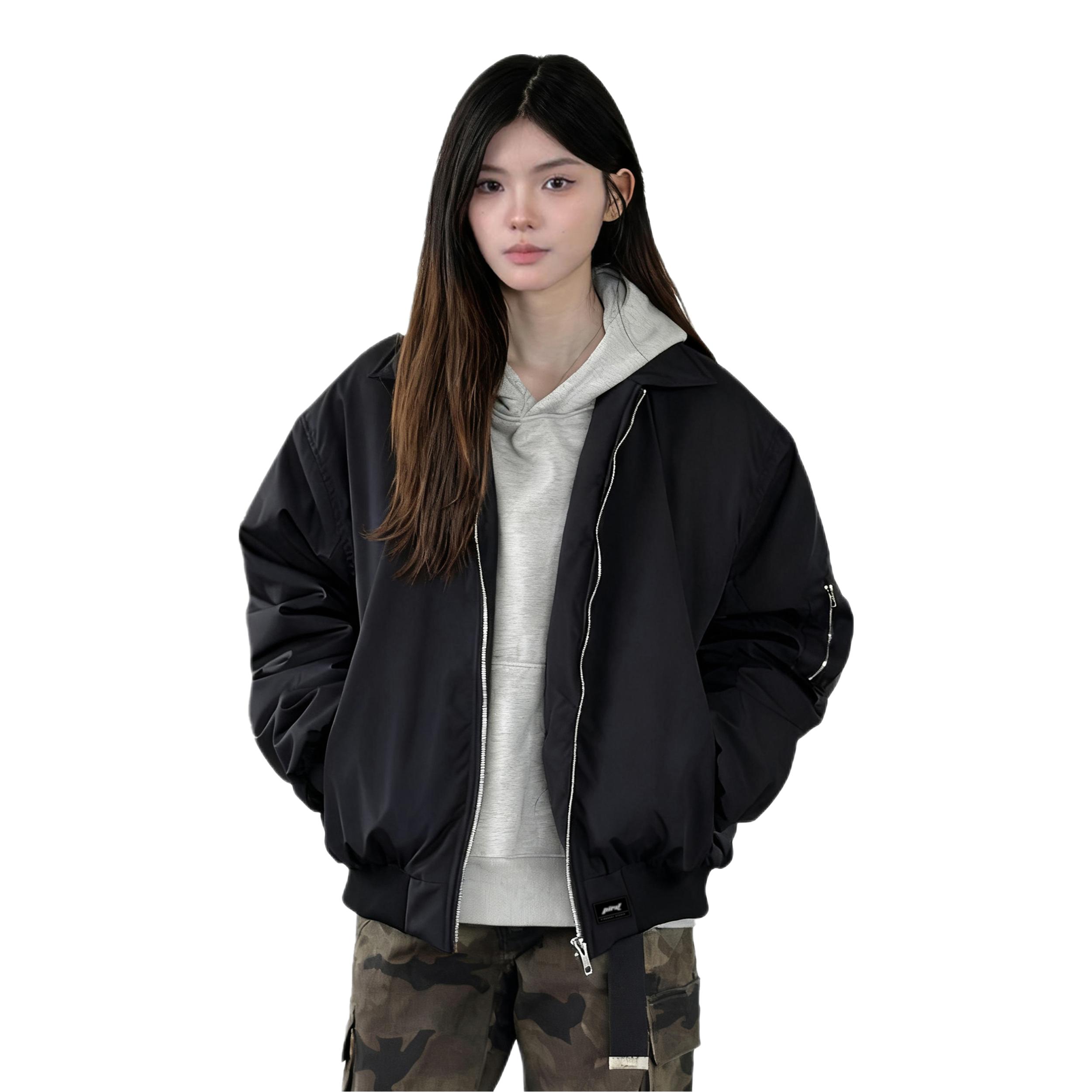 推荐商品：Pirkadat 链翻防风保暖纯色耐磨长袖夹克 PT-DJS5Q1092-149 黑/白花灰