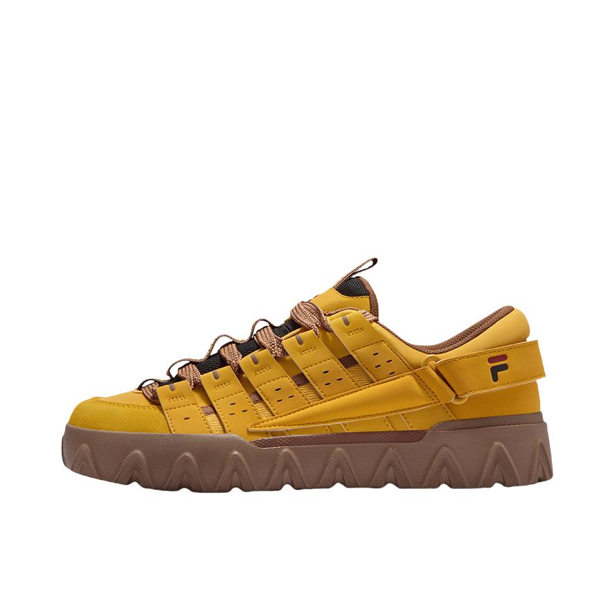 推荐商品：【章昊同款】 FILA/斐乐 PISA 运动休闲鞋 圆头系带低帮增高贴合滑板情侣厚底冬季复古轻便 金芒黄/黑色