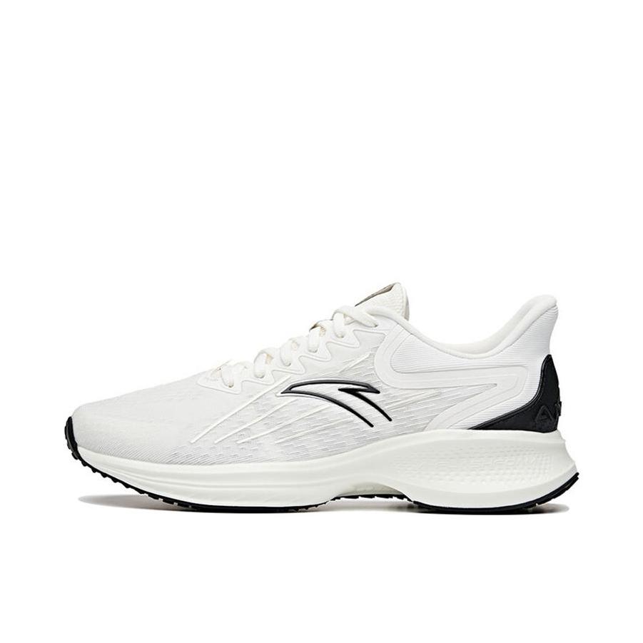 推荐商品：安踏 羚跑 跑鞋 氢科技防滑耐磨缓震回弹网面透气轻便 象牙白