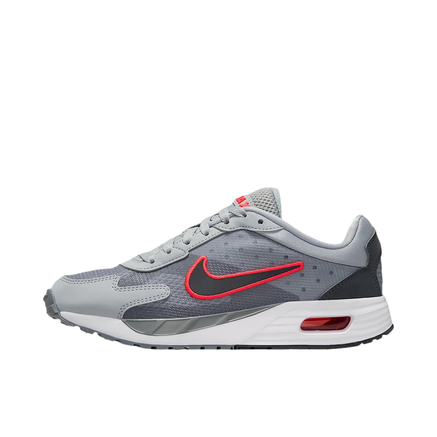 推荐商品：Nike Air Max Solo 运动休闲鞋 训练舒适轻便网面透气缓震耐磨支撑复古抓地 国外/欧美版本/大童/狼灰/冷灰色/亮深红色/无烟煤色 