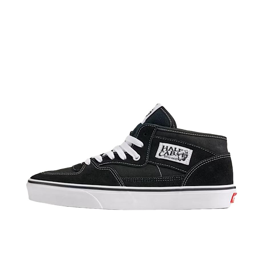 推荐商品：Vans/范斯 Skate Half 舒适百搭 美式 减震轻便 防滑耐磨 透气 帆布鞋 暗黑色/白色