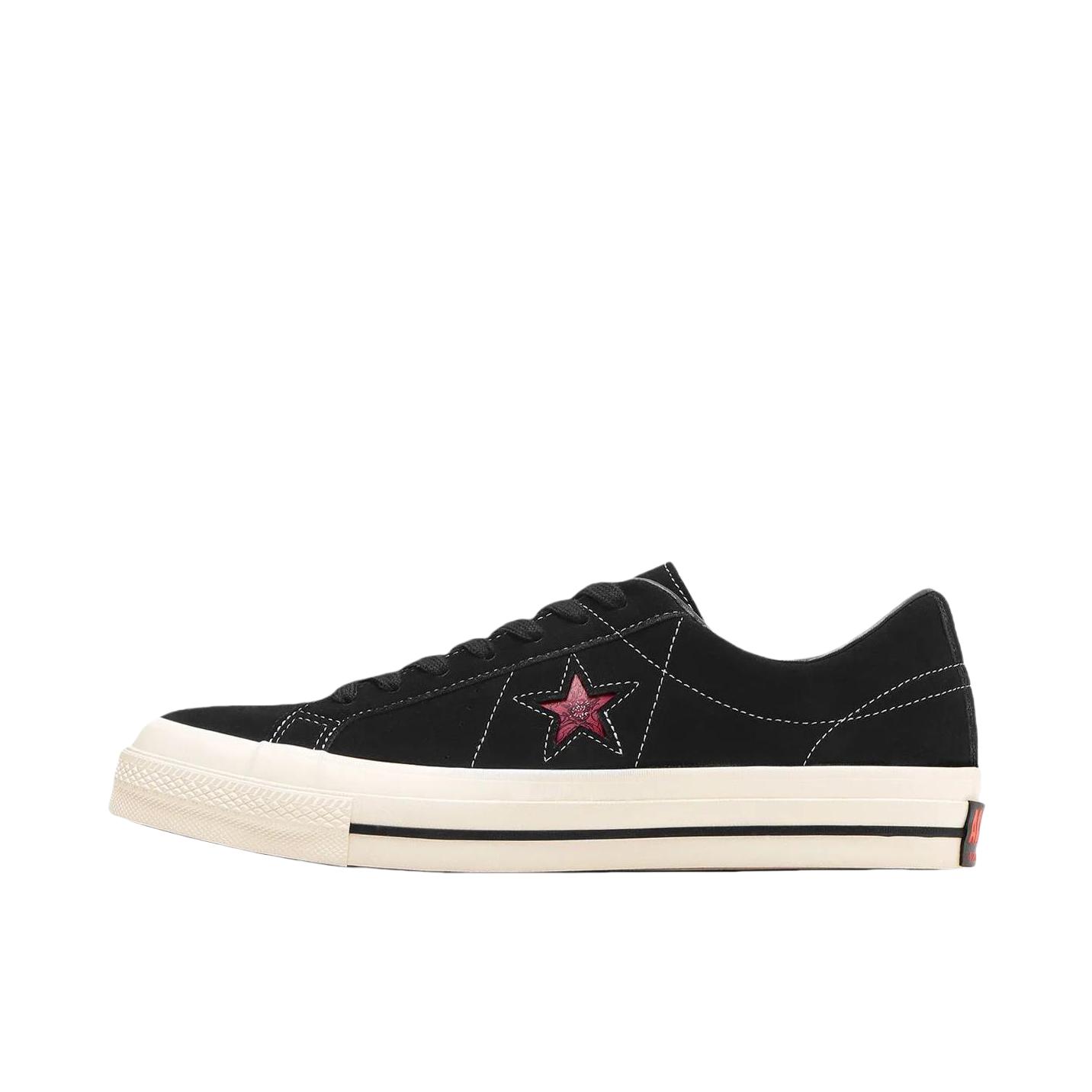 推荐商品：Converse/匡威 One Star 翻毛皮 防滑 复古 星星鞋 板鞋 Stranger Things联名/黑色
