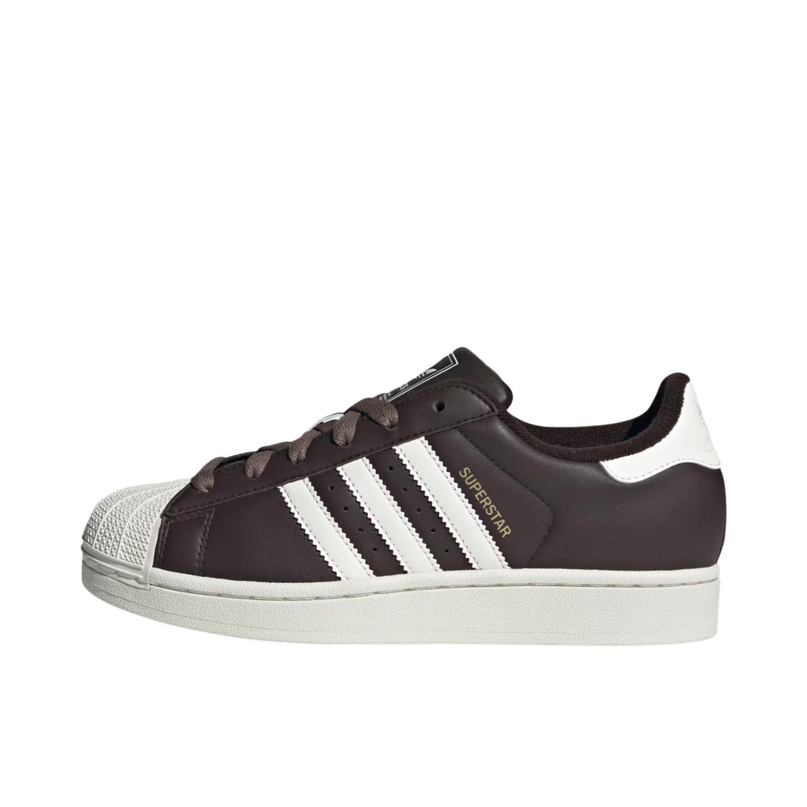 推荐商品：adidas Originals Superstar 2 板鞋 复古防滑耐磨贝壳头贴合圆头支撑 白色/棕色