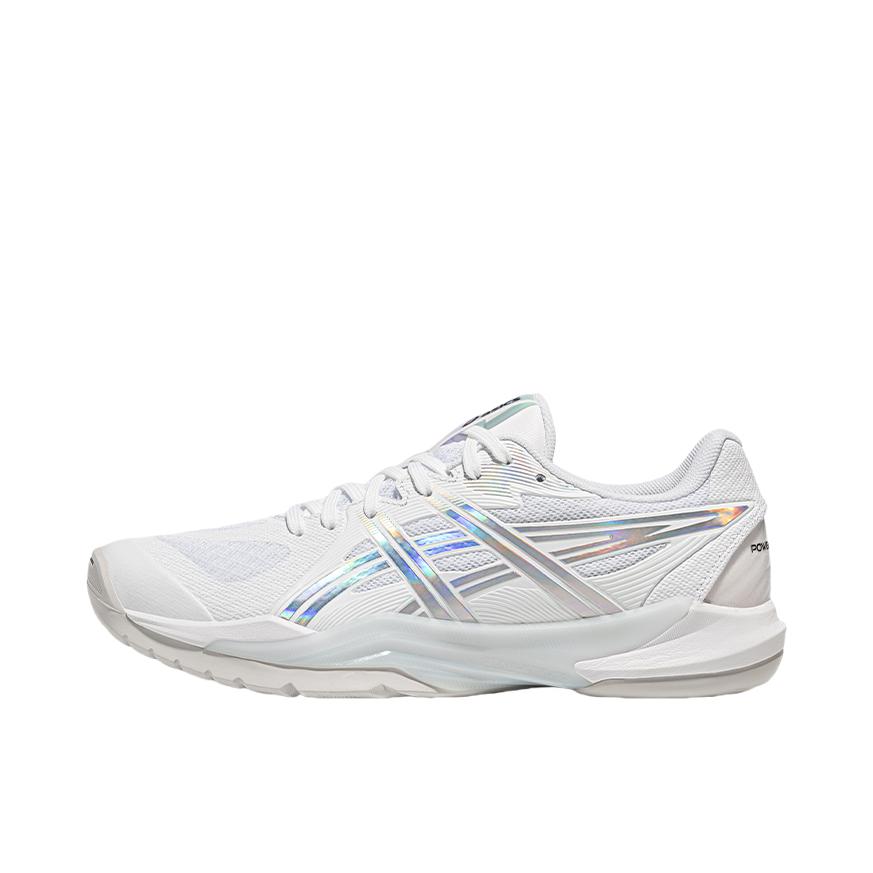 推荐商品：Asics/亚瑟士  极光  Gel-Powerbreak FF  防滑 美观 舒适 耐磨 稳定支撑 缓震 轻量  综训鞋 羽毛球鞋  白色/银灰色