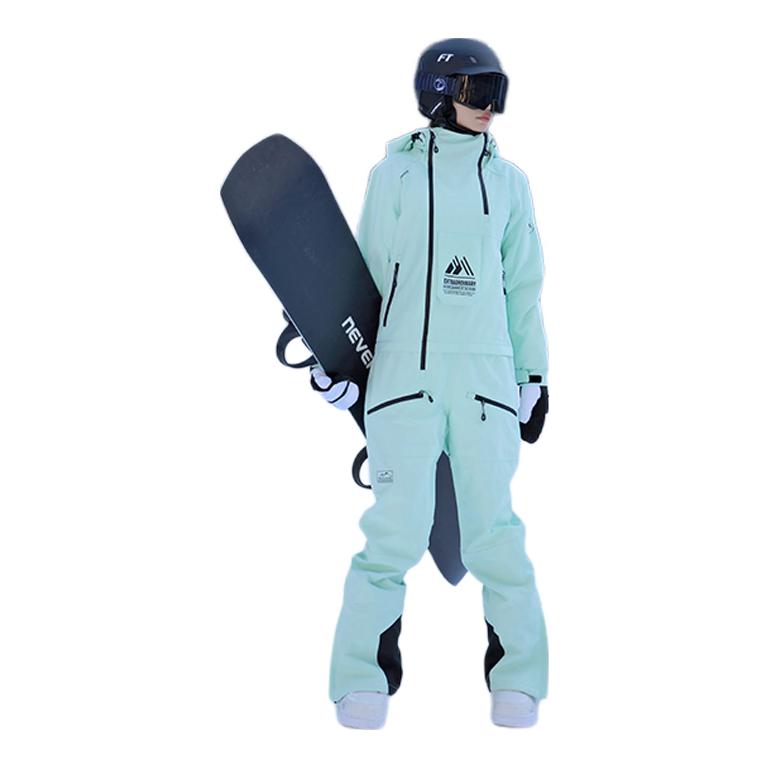 推荐商品：RAWRWAR 防风防水保暖连体背带运动套装 721 薄荷绿