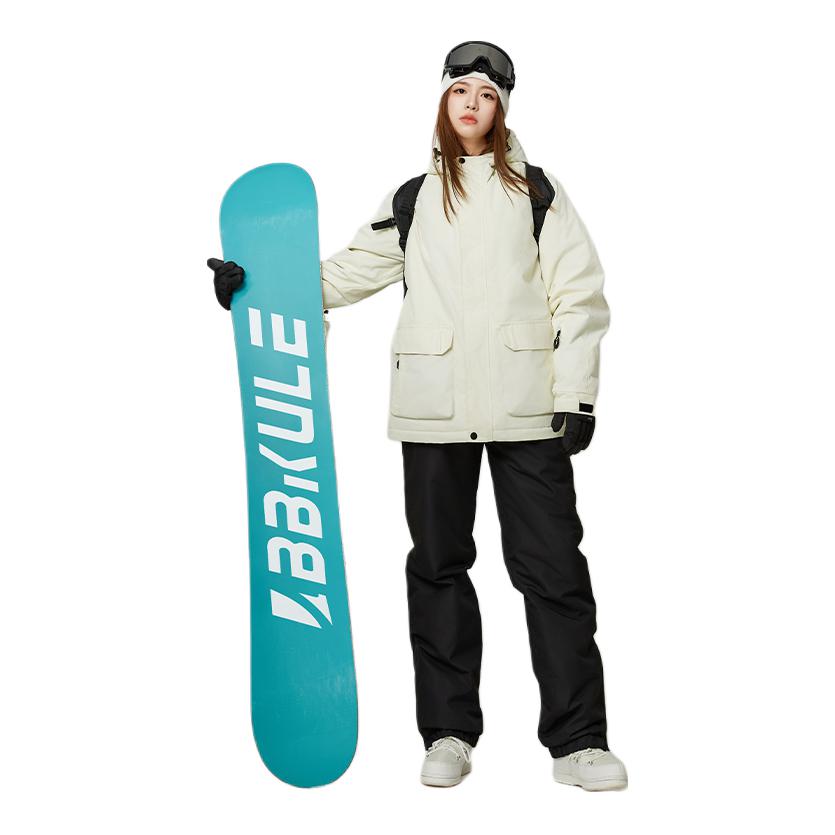 推荐商品：BBKULE/百倍客 防水保暖耐磨直筒运动套装 xf-05 白滑雪服+黑滑雪裤