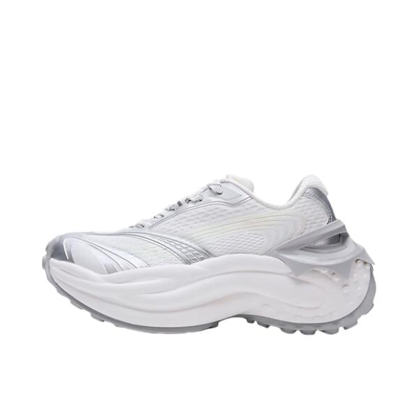 推荐商品：OGR 章鱼2 老爹鞋 百搭时尚舒适增高减震 白色/银色