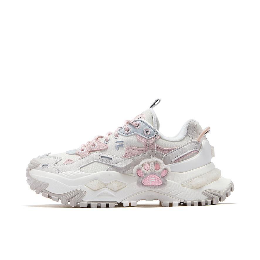 推荐商品：【赵露思同款】FILA/斐乐 BIANCO硬糖 防滑耐磨 舒适低帮 减震 圆头 系带 时尚百搭 运动休闲鞋 加绒/女款/奶白色/乌玫粉