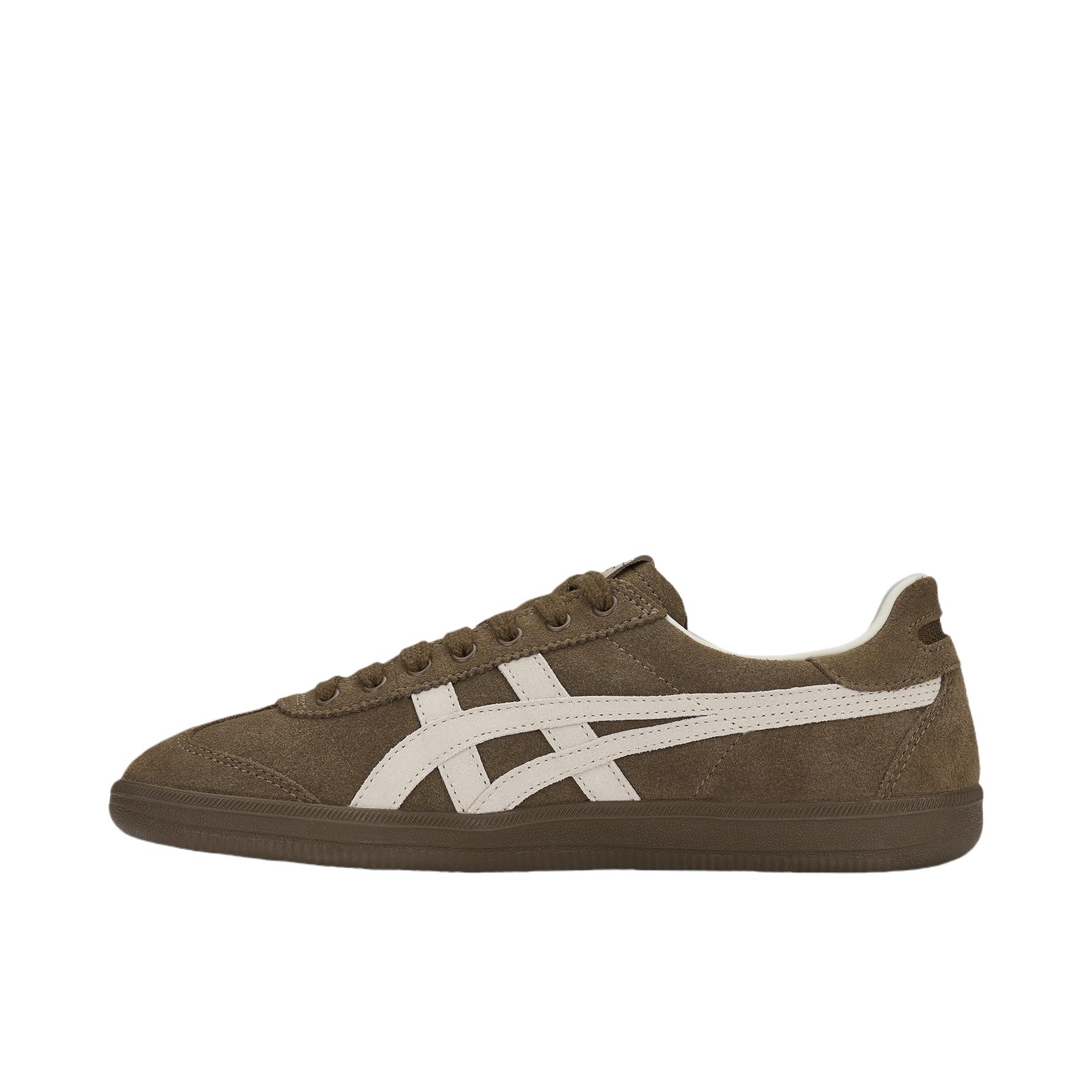 推荐商品：Onitsuka Tiger Tokuten 德训鞋 板鞋 防滑耐磨舒适减震织物复古百搭一脚蹬 深棕色/白色