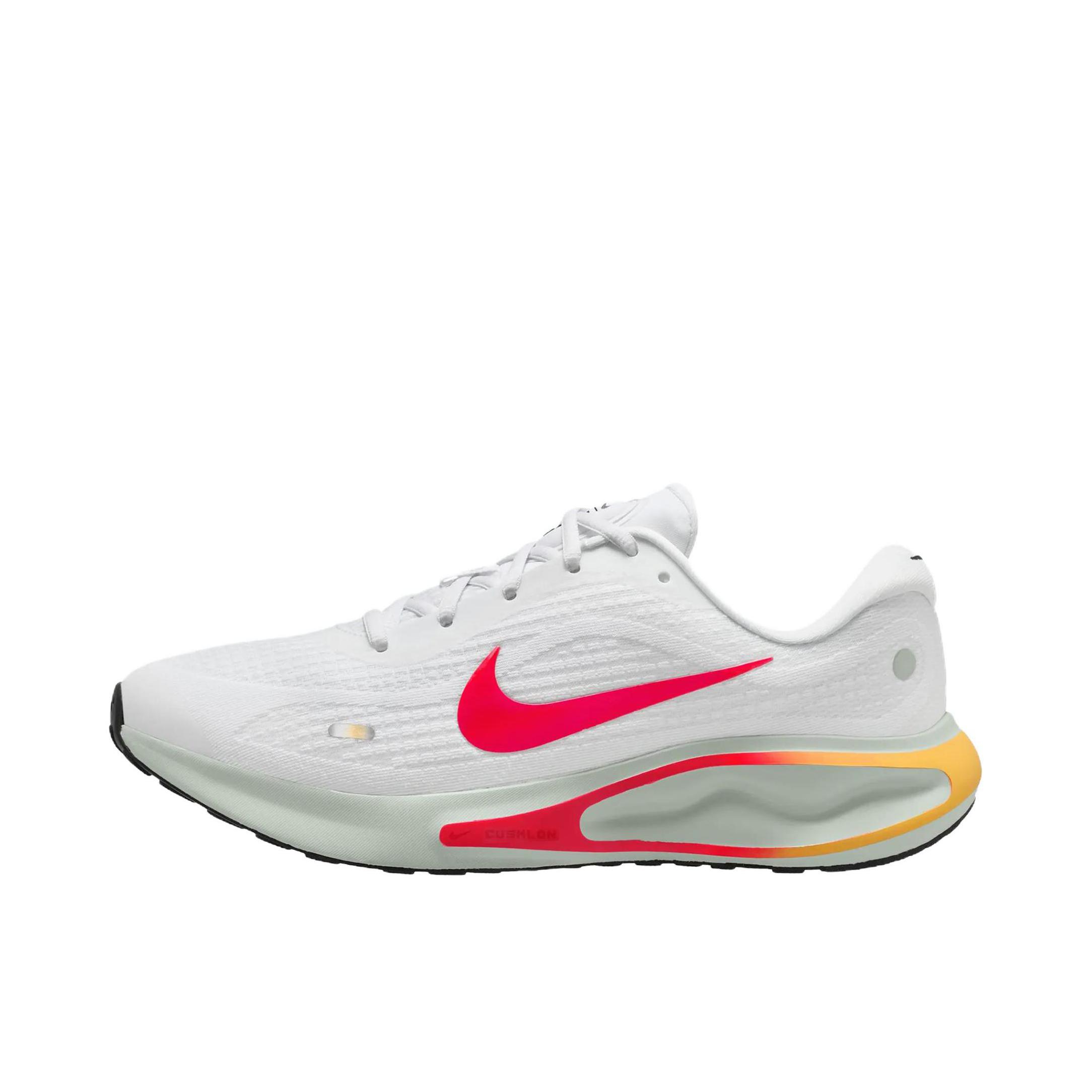 推荐商品：Nike Journey Run 跑鞋 缓震轻便防滑耐磨休闲简约训练长跑短跑织物运动贴合圆头支撑 白色/亮深红/杉木浅蓝灰/典雅托帕石色/黑色