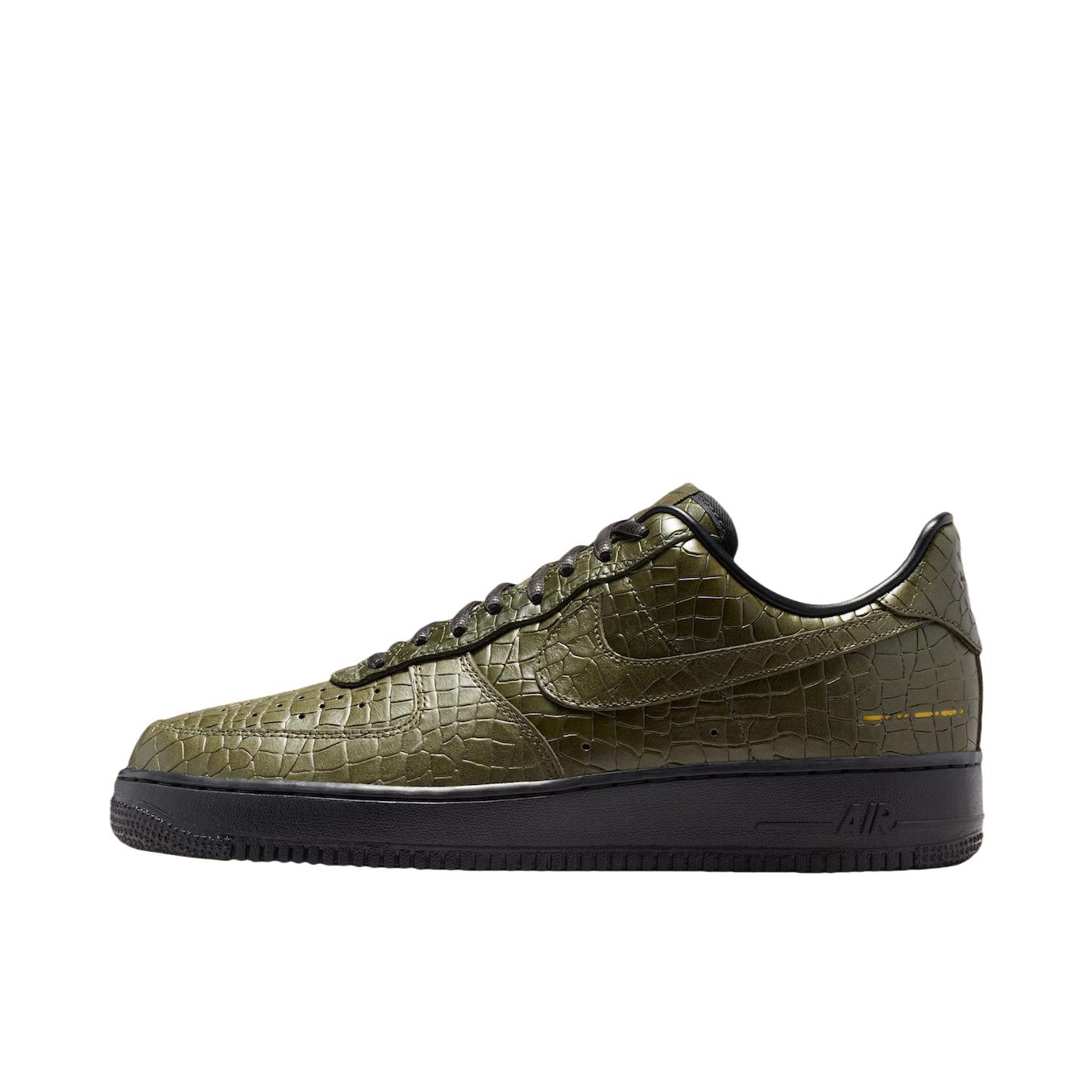 推荐商品：Nike Air Force 1 空军一号 板鞋 轻便舒适百搭耐磨防滑复古 橄榄绿/黑色