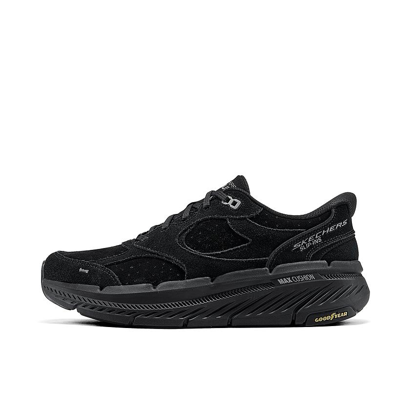 推荐商品：Skechers/斯凯奇 闪穿鞋 运动休闲鞋 一脚蹬麂皮缓震轻质软底 220544 全黑色