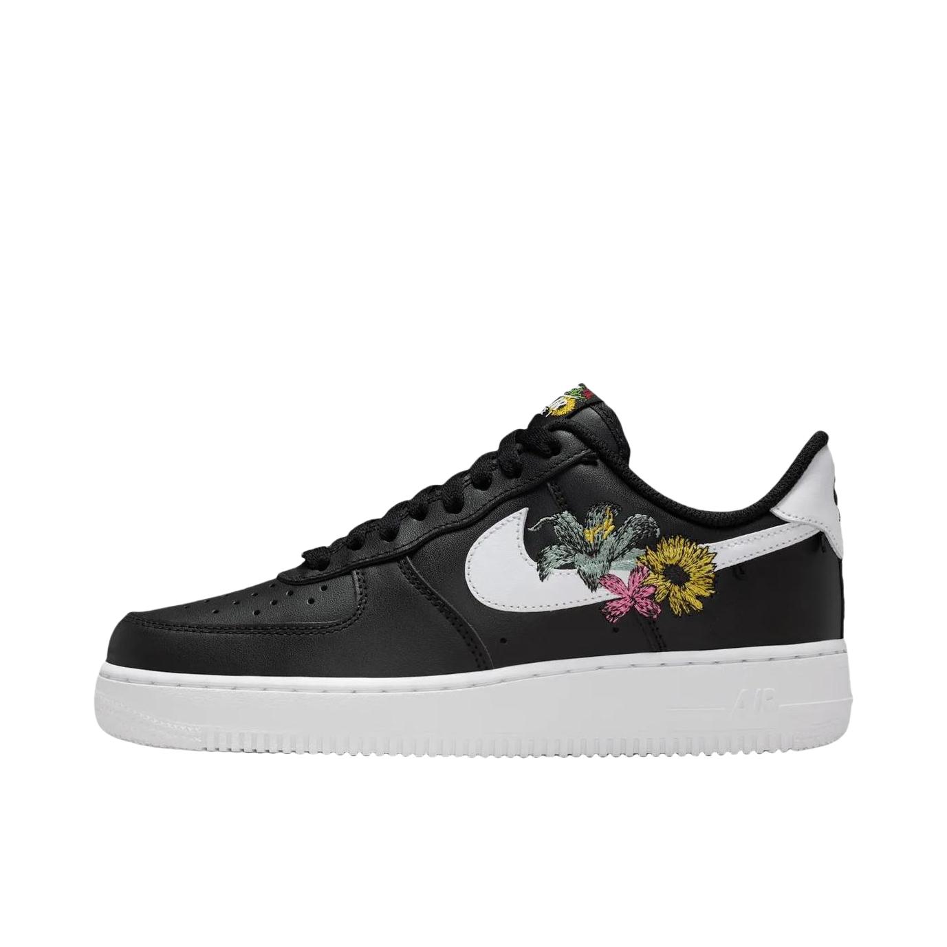 推荐商品：Nike Air Force 1 空军一号 板鞋 轻便舒适百搭耐磨防滑复古 黑色/金属色