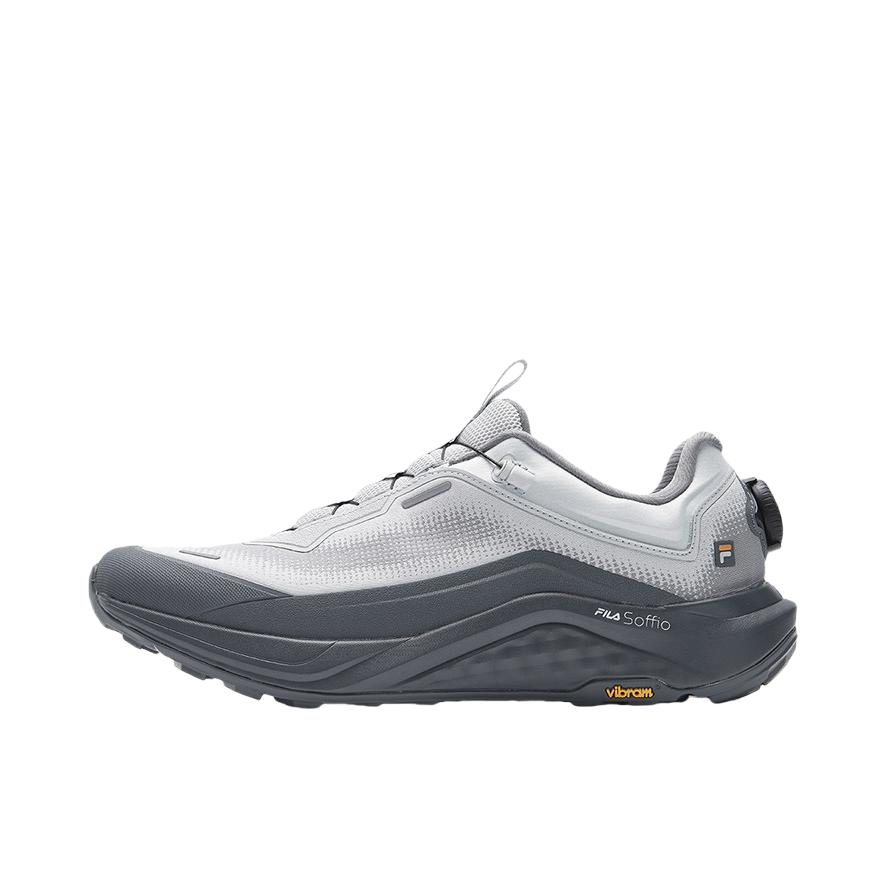 推荐商品：FILA/斐乐 BOA WOLF 2+ 雪狼2+ 户外鞋 徒步鞋 登山防泼水旋钮包裹性减震轻便 黄昏灰/沥青色/灰色