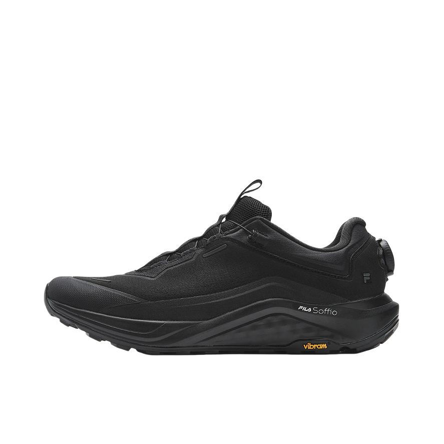 推荐商品：FILA/斐乐 BOA WOLF 2+ 雪狼2+ 户外鞋 徒步鞋 登山防泼水旋钮包裹性减震轻便 黑色/沙灰色