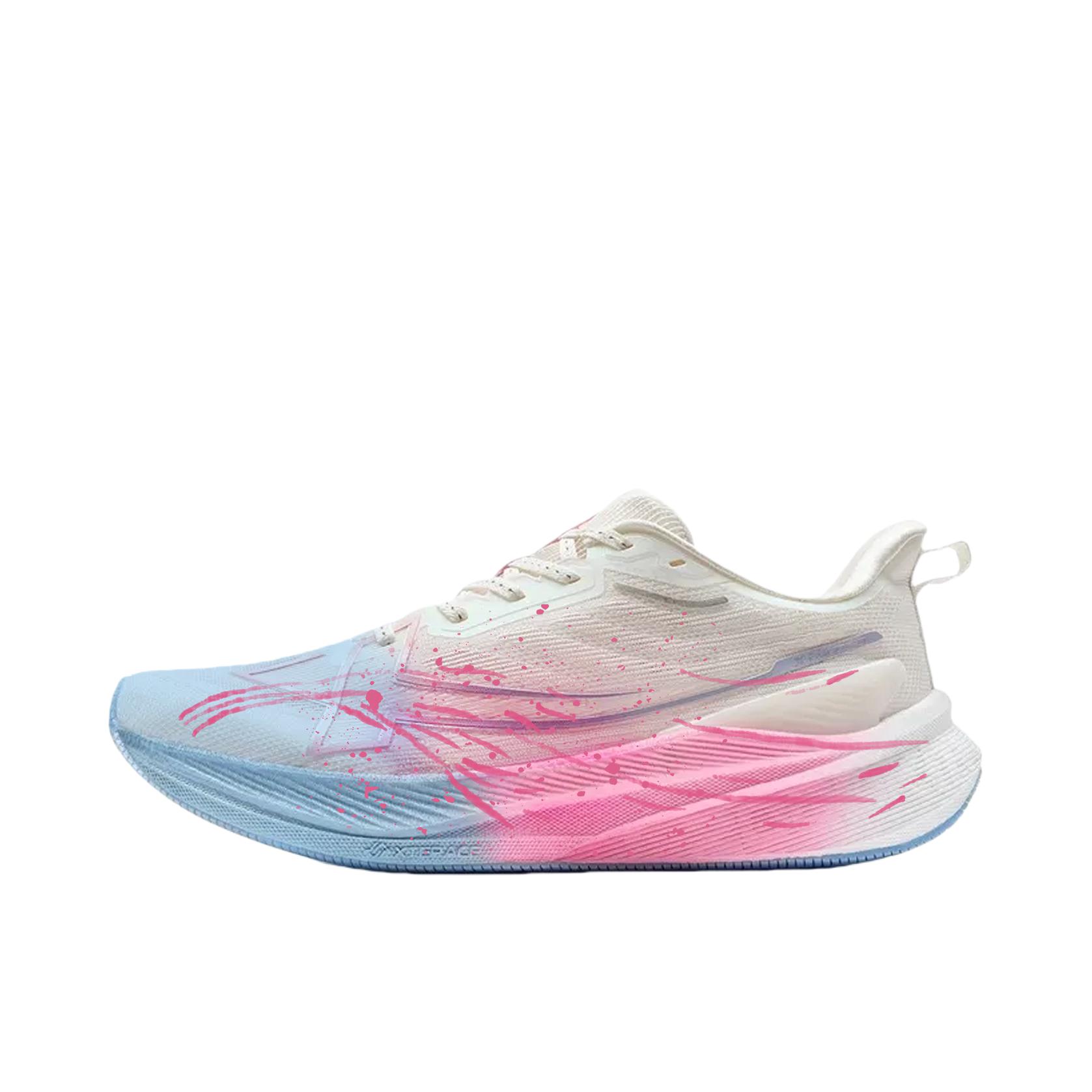 推荐商品：定制款 特步 两千公里3.0 跑鞋 复古百搭减震耐磨 女款/不死鸟2.0