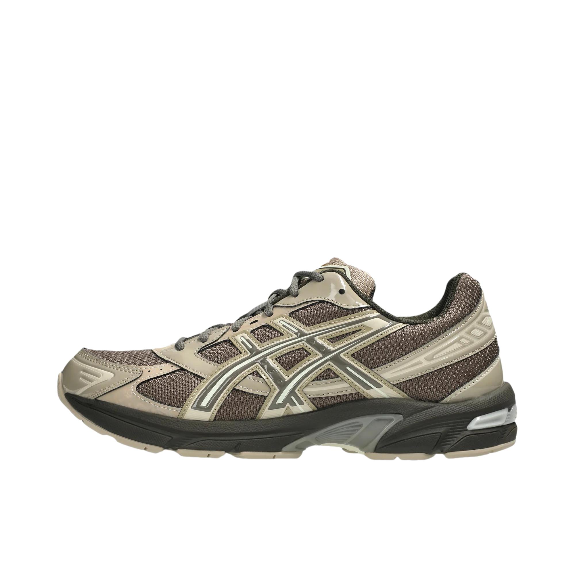 推荐商品：Asics/亚瑟士 Gel-1130 跑鞋 防滑耐磨缓震抓地织物网布透气复古马拉松短跑贴合圆头千禧风 深棕色/黑色