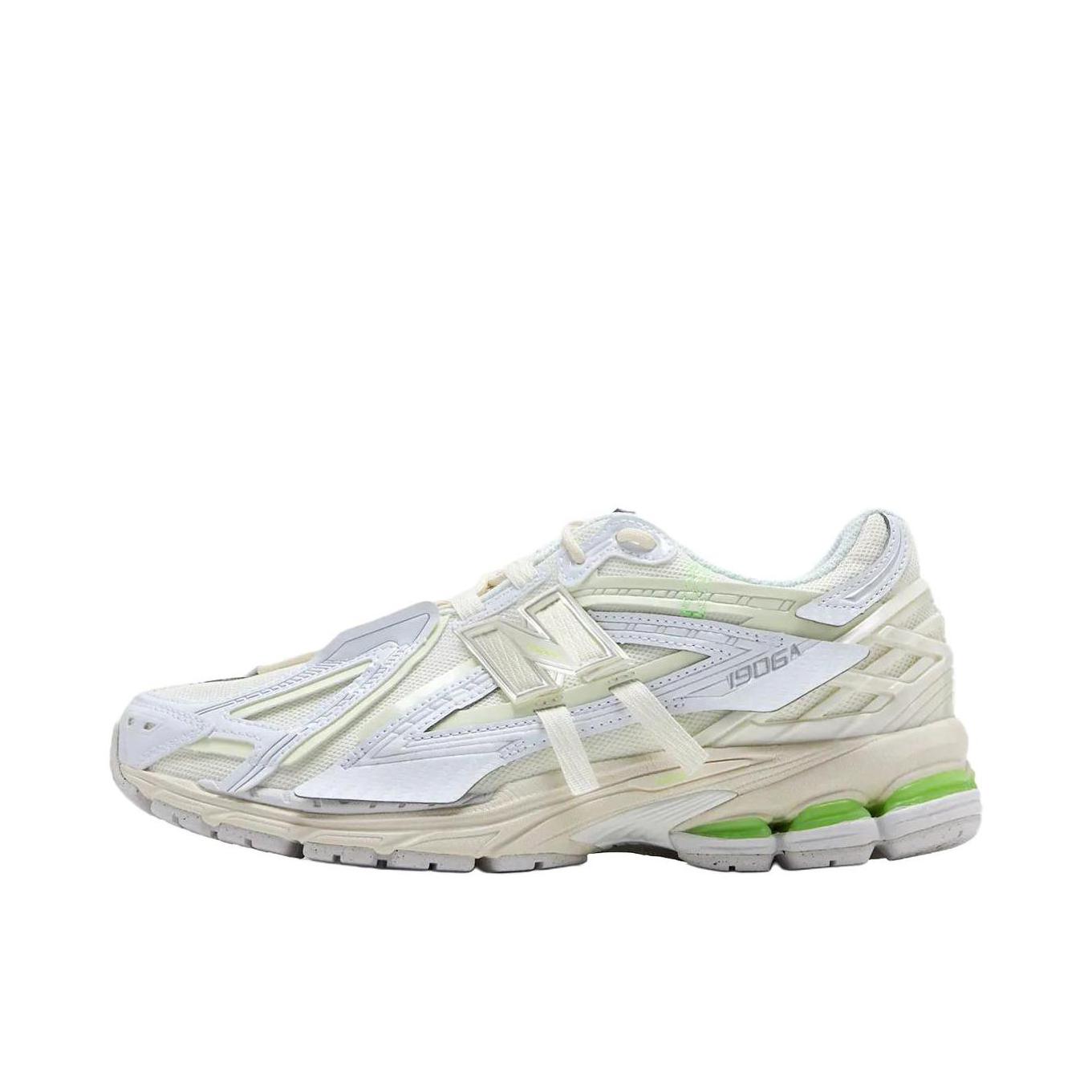 推荐商品：New Balance 1906A 跑鞋 抗冲击圆头网面透气减震支撑防滑耐磨防水慢跑运动贴合 米白色