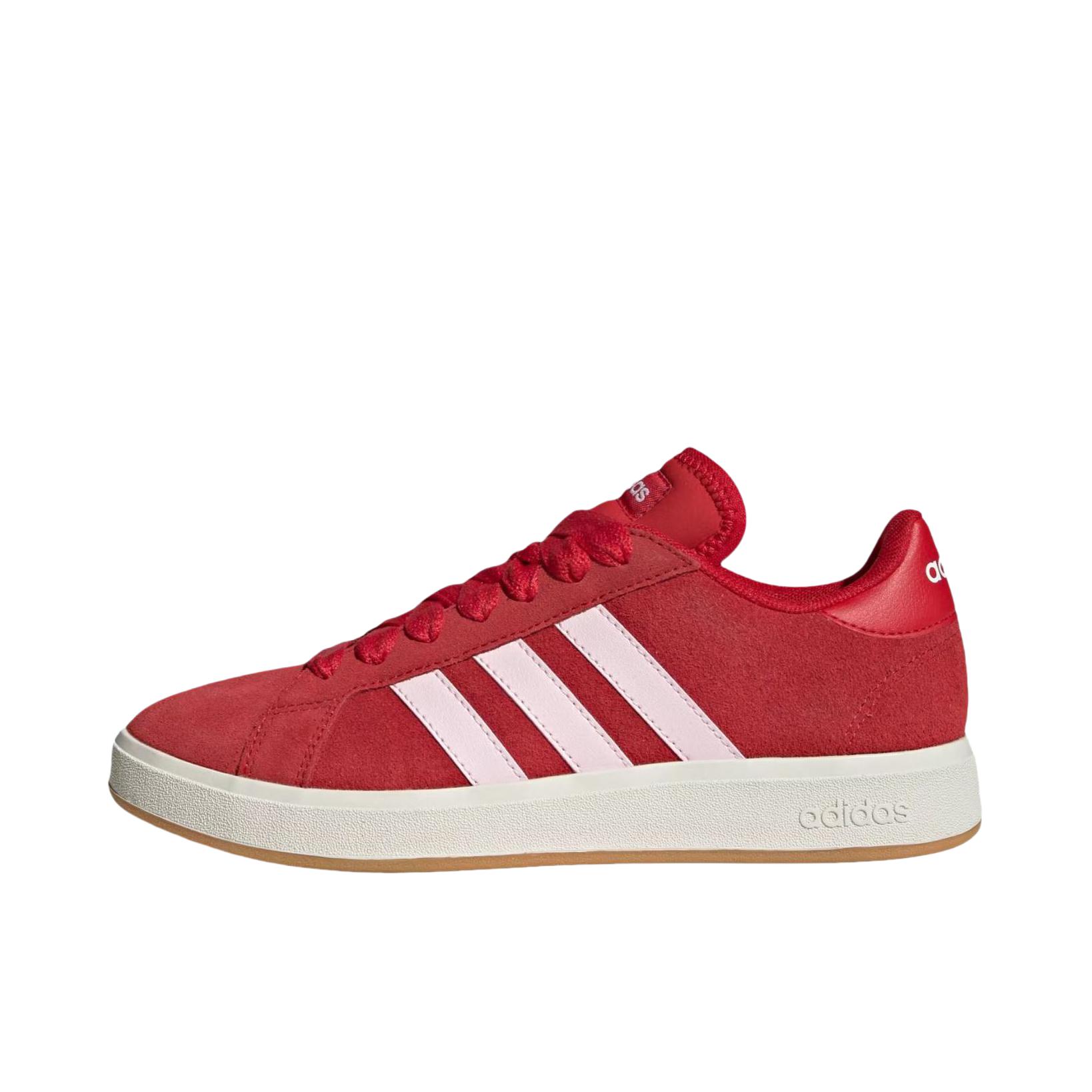 推荐商品：adidas Originals Campus 00s 板鞋 面包鞋 复古缓震透气轻便薄底贴合耐穿圆头包裹性平跟支撑 女款/红色/粉色